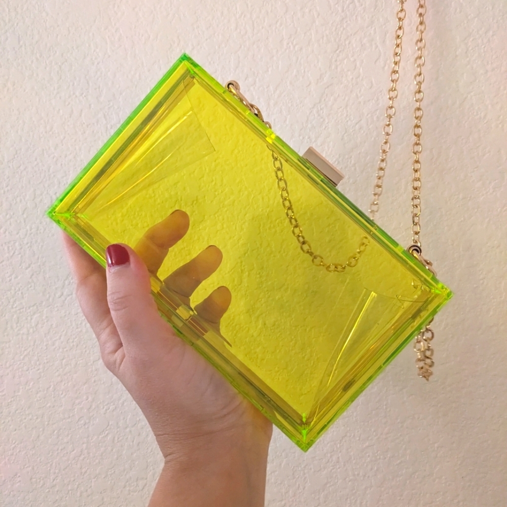 Translucent purse